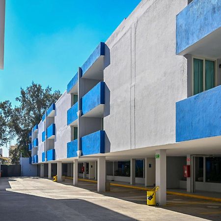 Vista Express Guadalajara Expo Surestay Collection By BW ซาโปปัน ภายนอก รูปภาพ