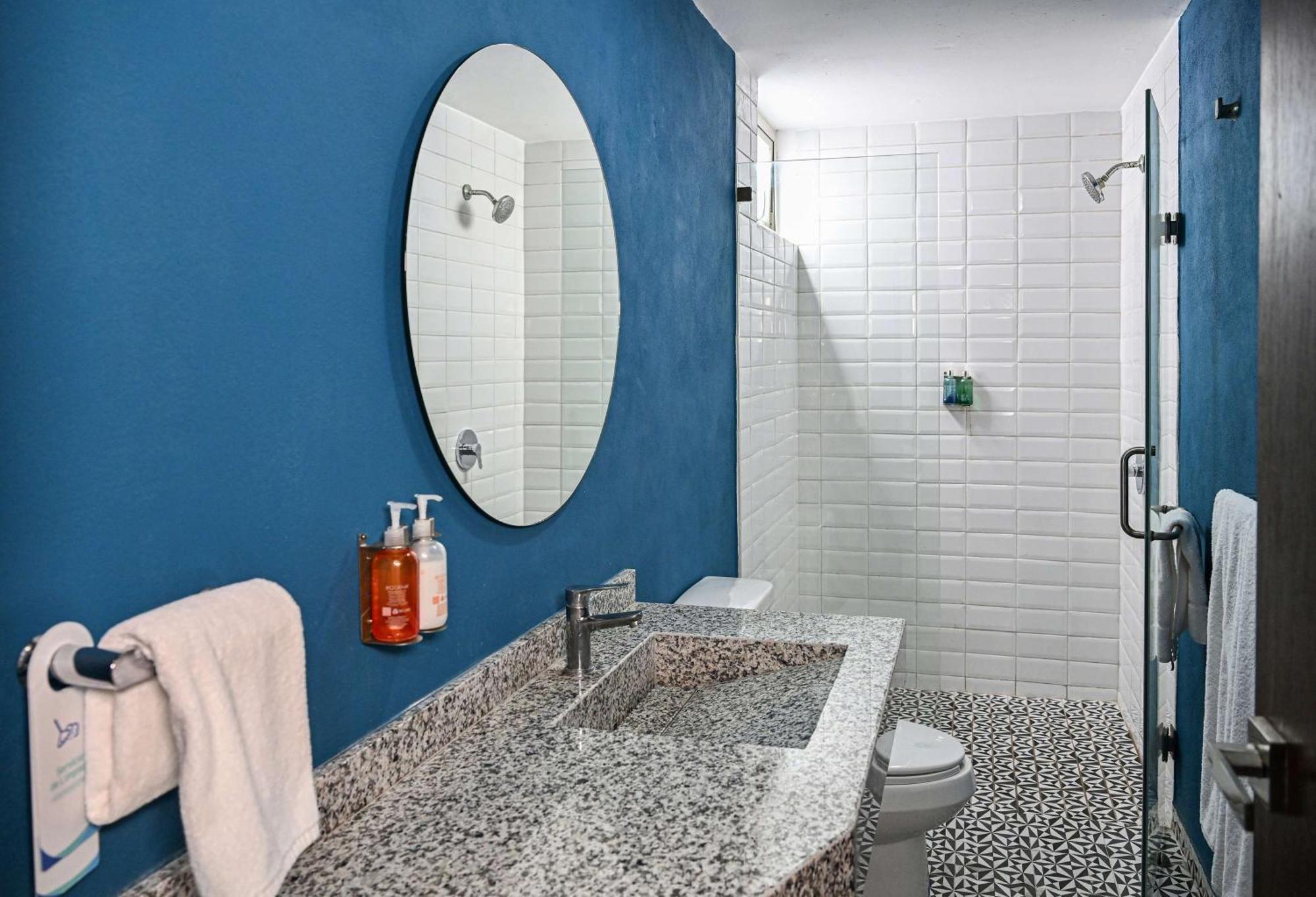 Vista Express Guadalajara Expo Surestay Collection By BW ซาโปปัน ภายนอก รูปภาพ